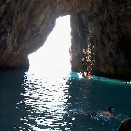 Oda ve Kahvaltı L'approdo