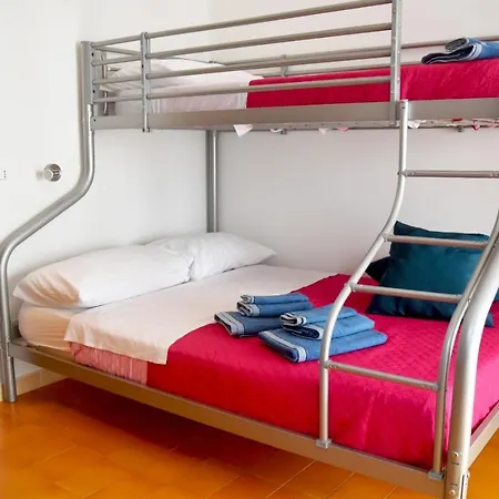 L'approdo Oda ve Kahvaltı 3*